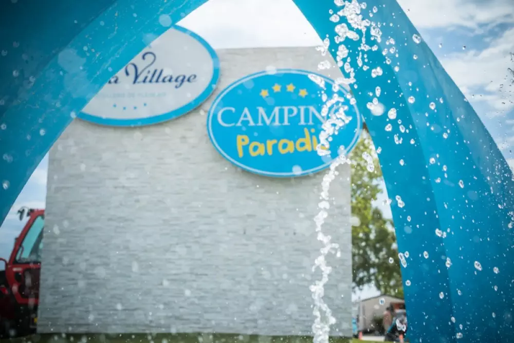 Camping Paradis Nai'a Village 4 Stelle★★★★