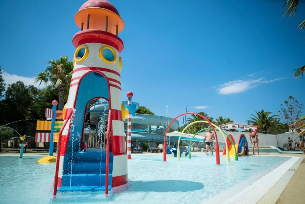 Camping Paradis Nai'a Village 4 Stelle★★★★