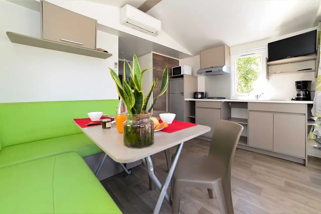 Camping Paradis Nai'a Village 4 Sterren★★★★