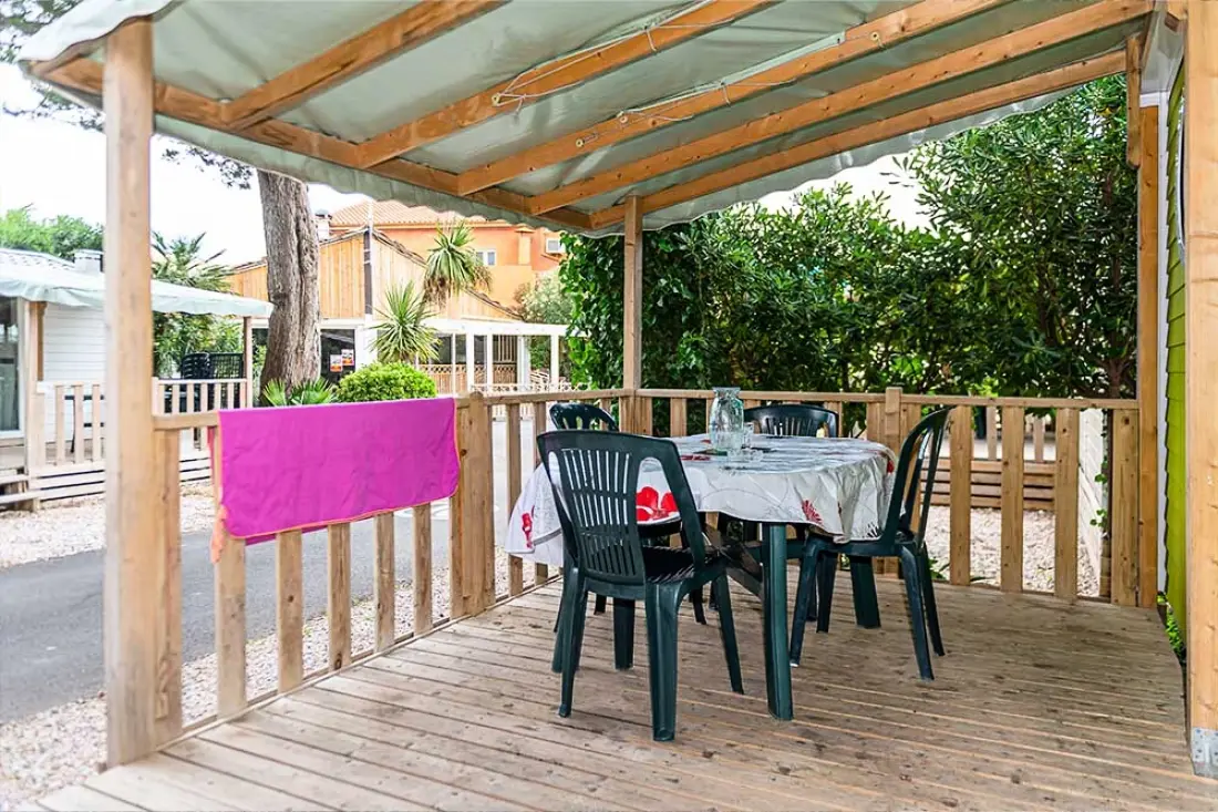 Camping Paradis Nai'a Village 4 Sterren★★★★