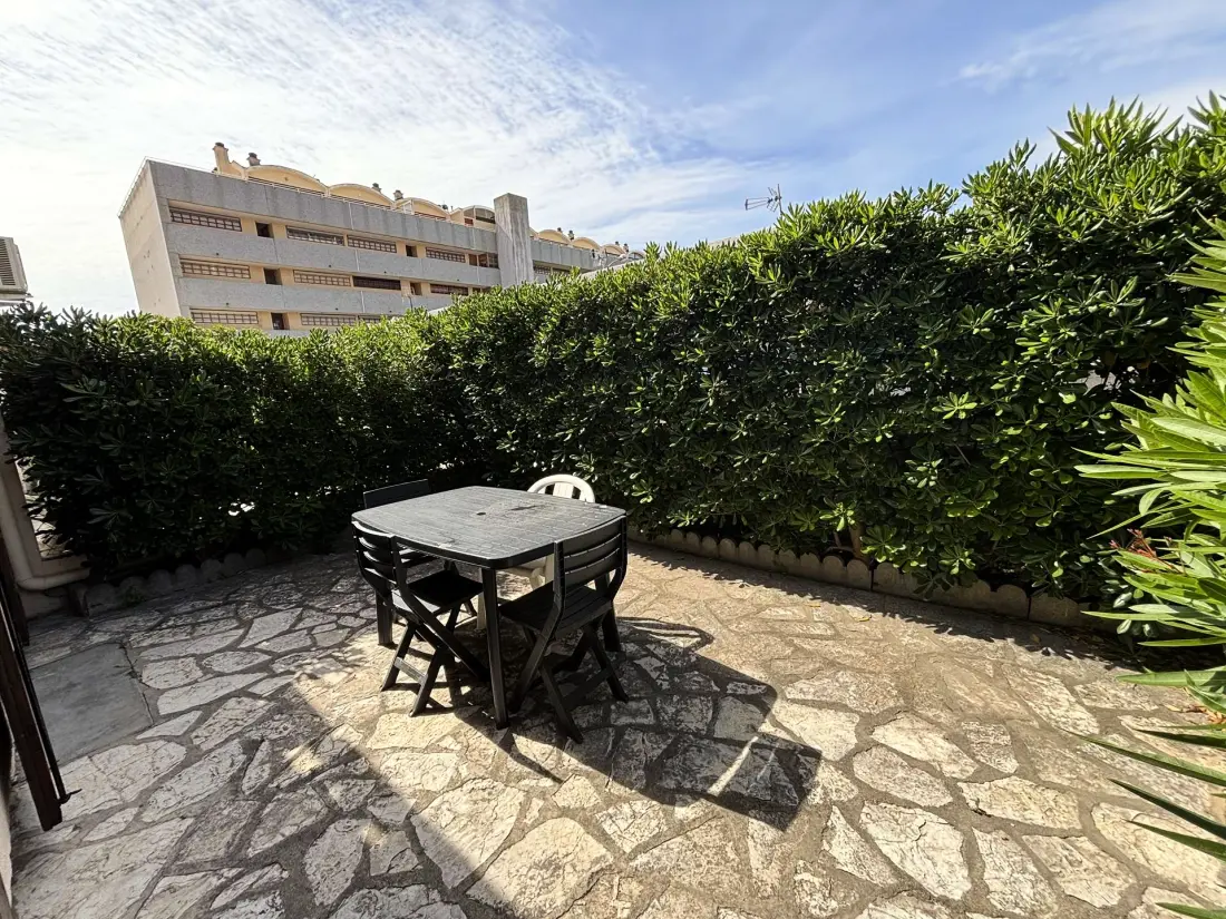 Residence Pn000-001-Port La Nouvelle