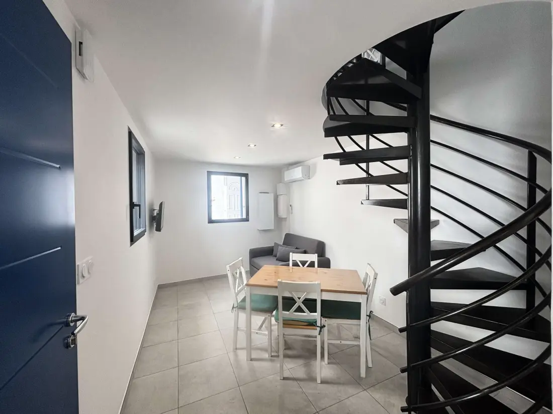 Residence Pn000-005-port La Nouvelle