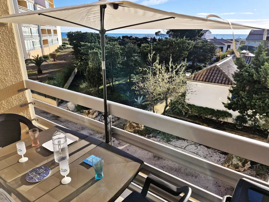 Le Carlton Residence