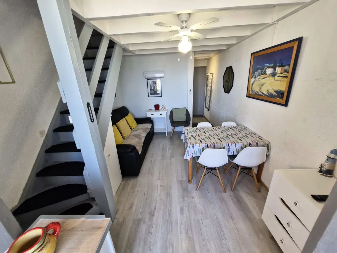 Tennis 2 Residence