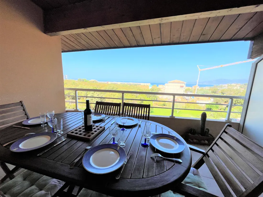 Residence Por345-049-porticcio