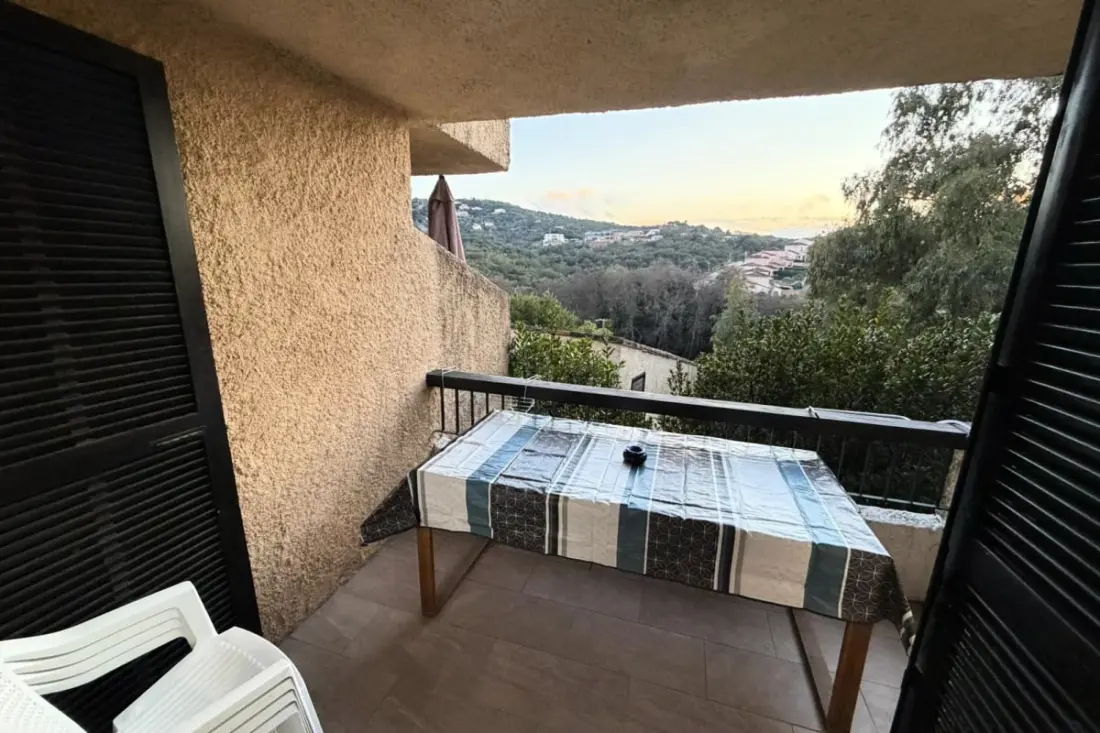 Gyönyörű apartman úszási medencével, 10 perc De La Plage