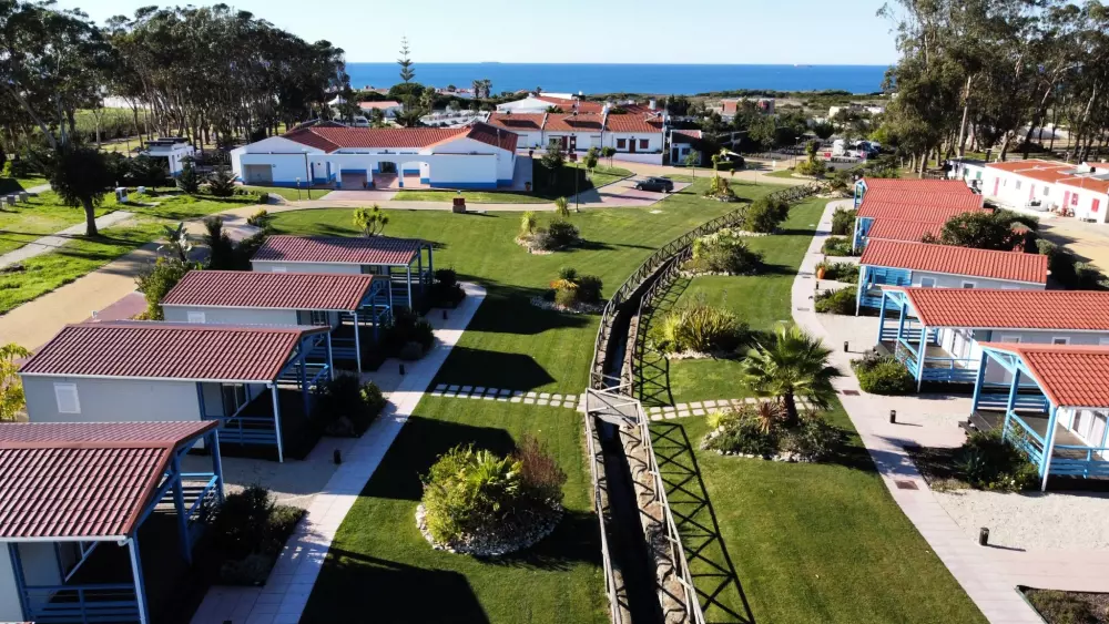 COSTA VIZIR BEACH VILLAGE