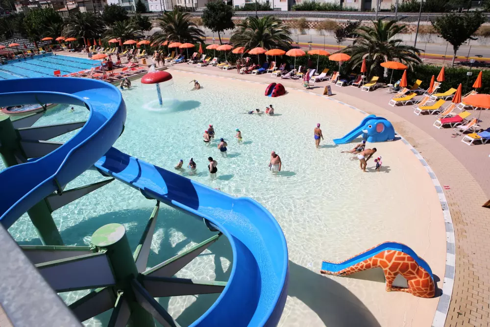 Club del Sole La Risacca Family Collection 5 Sterne★★★★★