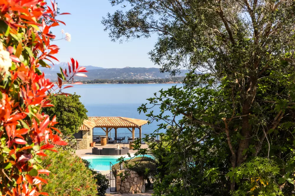 U Paviddonu Residenz