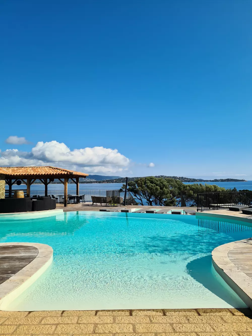 U Paviddonu Residenz