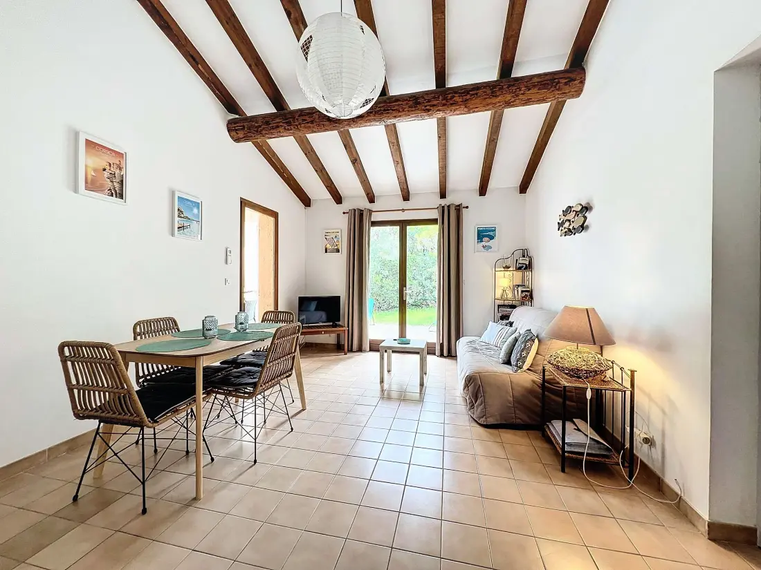 Ham Residence. Pietragione-ból