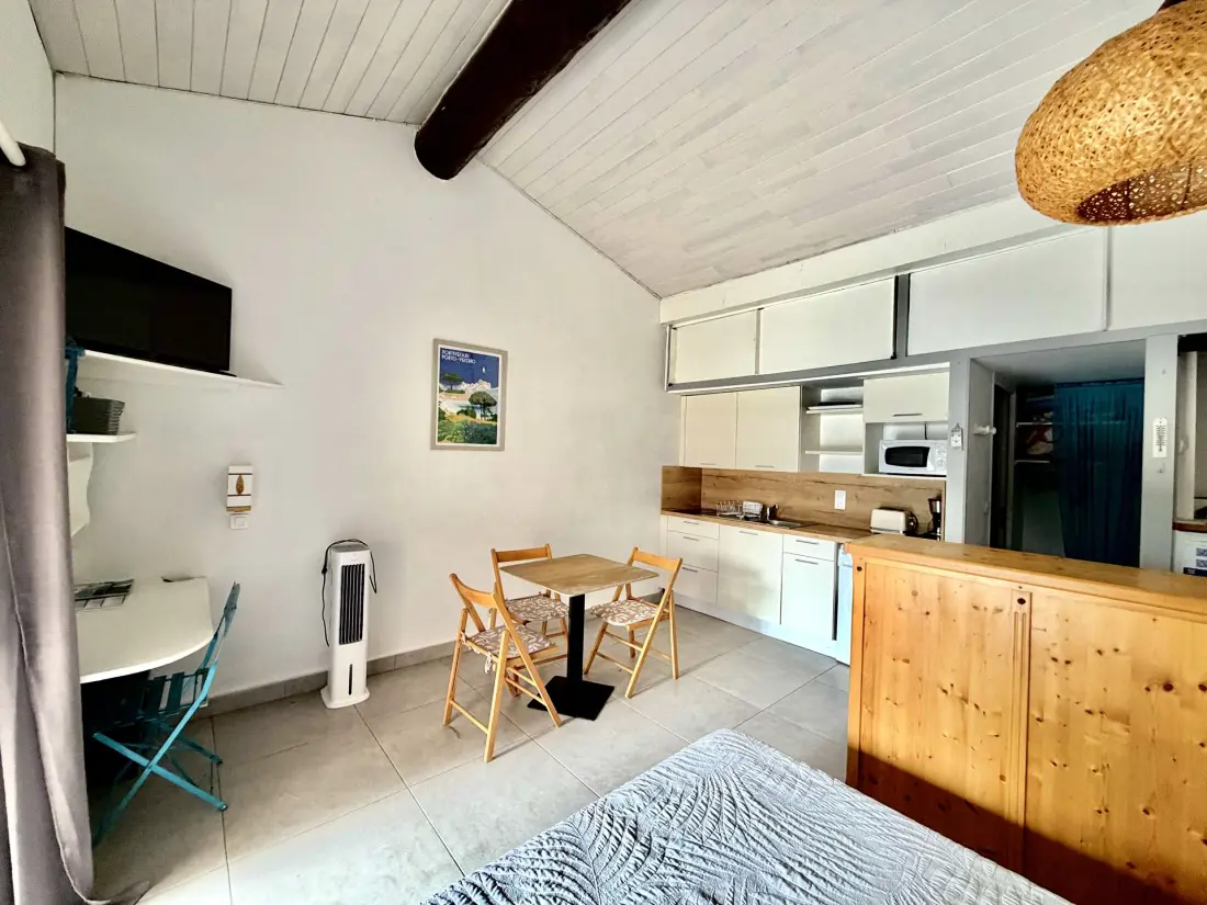 Ham Residence. Pietragione-ból