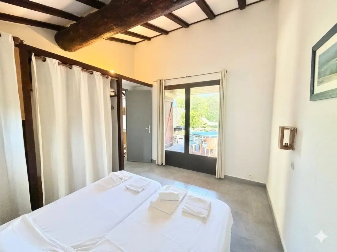 Ham Residence. Pietragione-ból