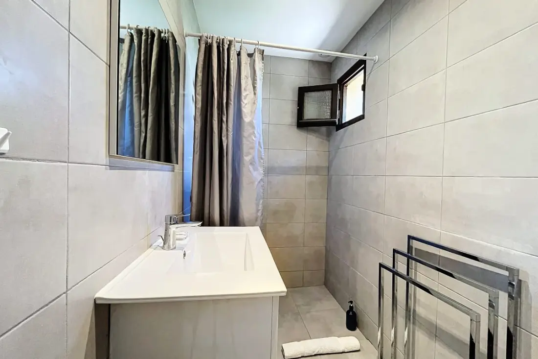 Mini Villa 150m Santa Giulia Beach