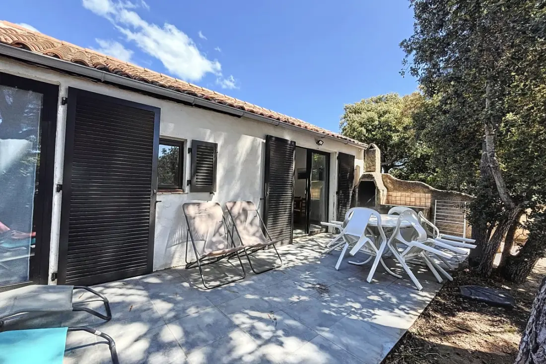 Mini Villa 150m Santa Giulia Beach
