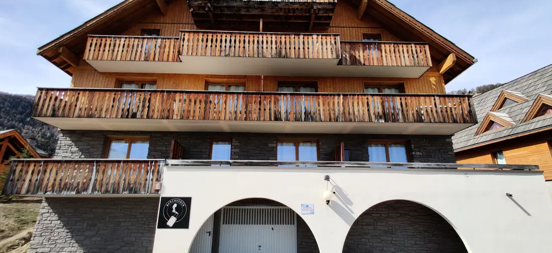 Chalet De Praroustan