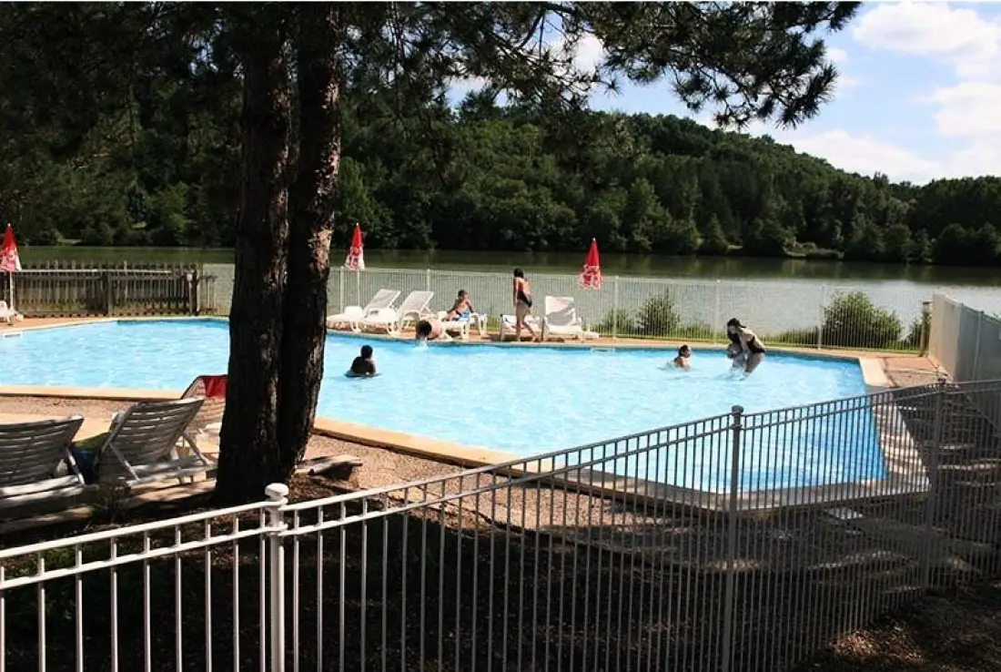 Domaine du Lac de Neguenu