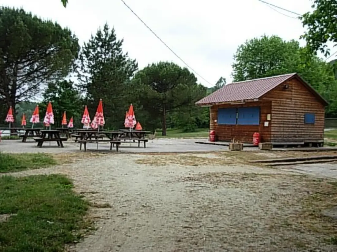 Domaine du Lac de Neguenu