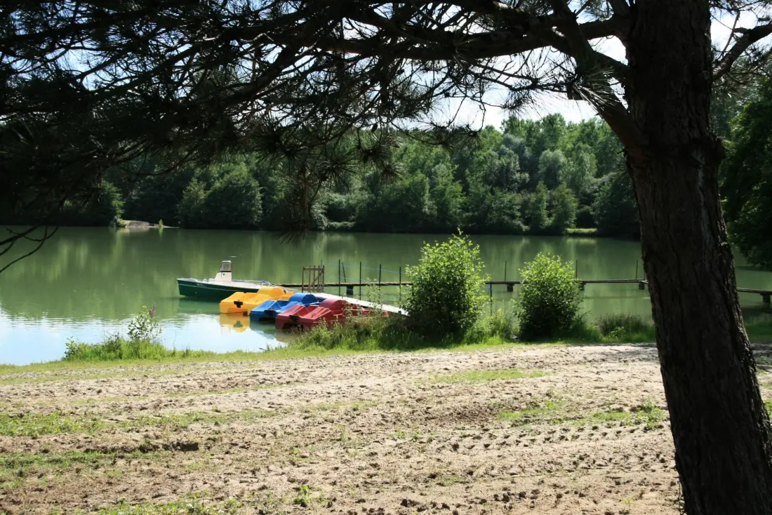 Domaine du Lac de Neguenu