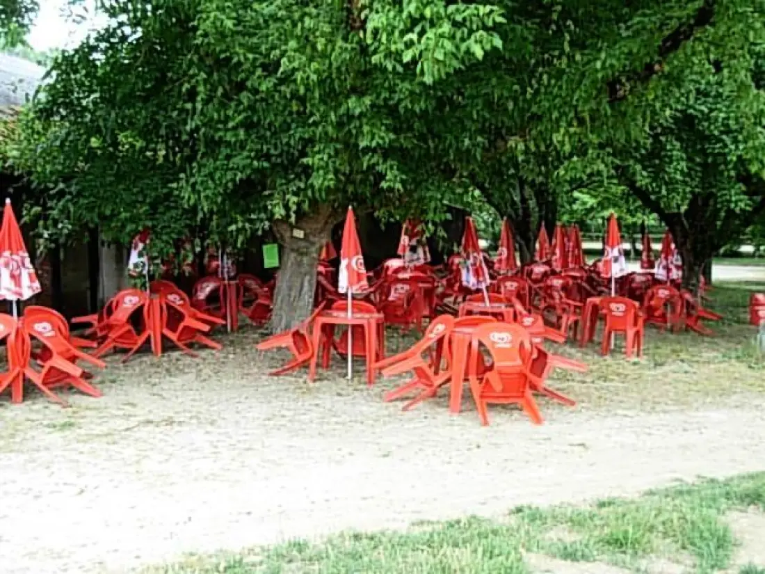 Domaine du Lac de Neguenu
