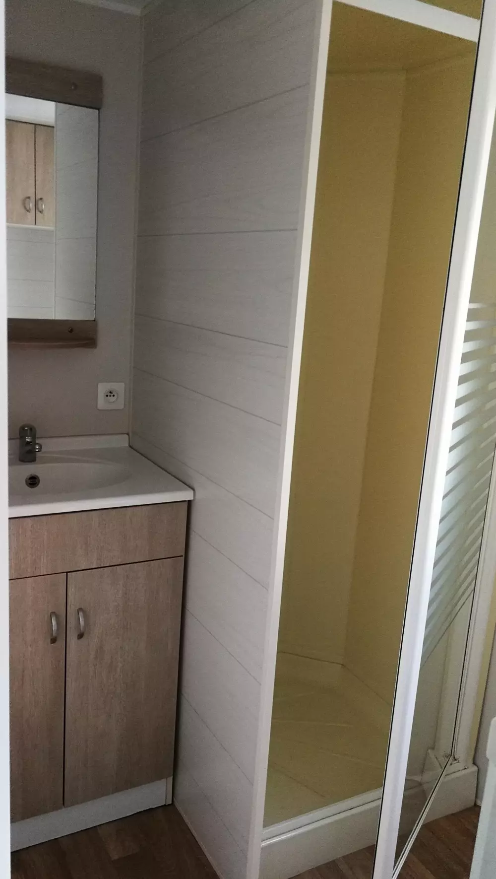 Domaine du Lac de Neguenu2 Sterne★★