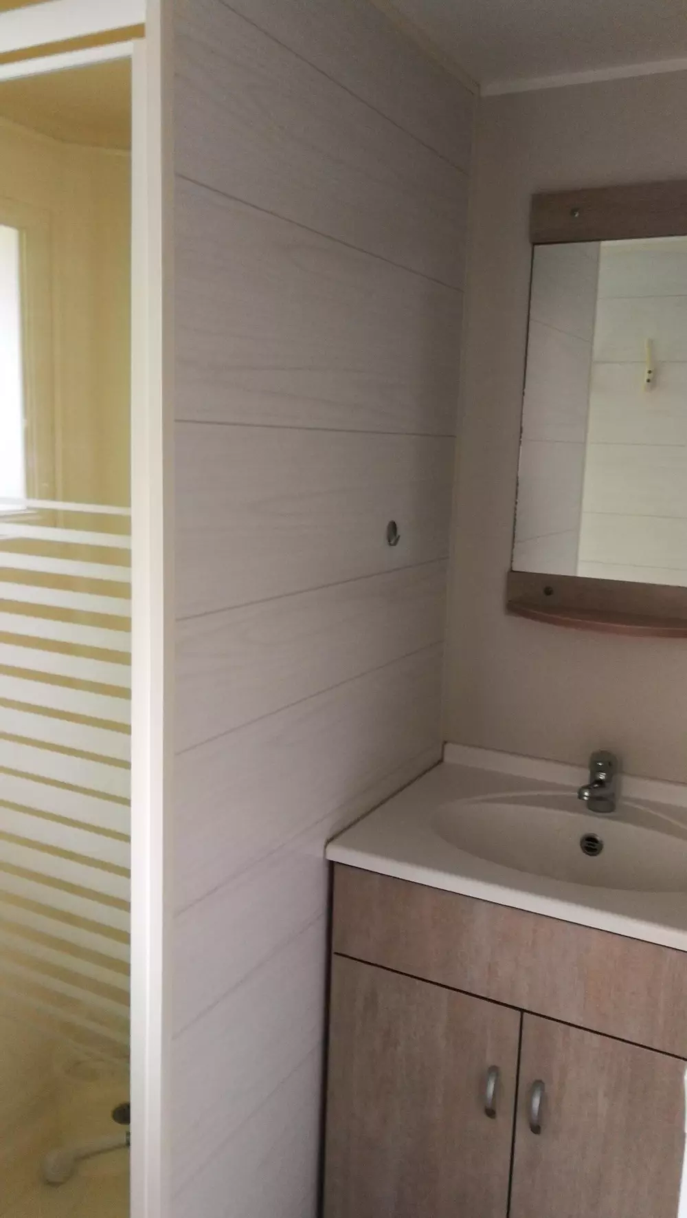 Domaine du Lac de Neguenu2 Sterne★★