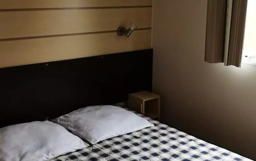 Domaine du Lac de Neguenu2 Sterne★★