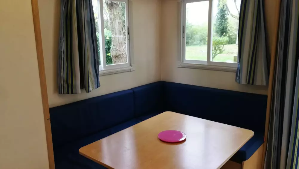 Domaine du Lac de Neguenu2 Sterne★★