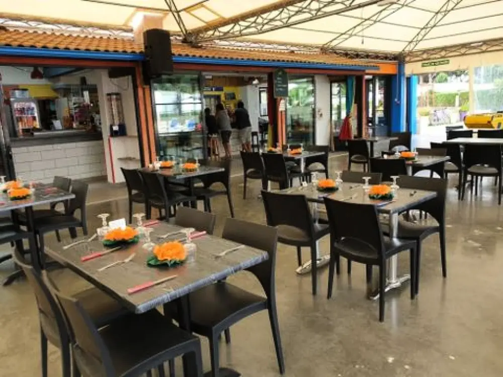 Camping Eden Villages La Pointe Saint-Gildas 3 Stars★★★