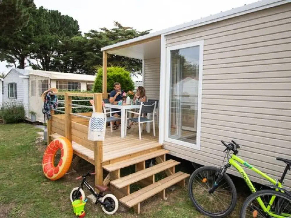 Camping Eden Villages La Pointe Saint-Gildas 3 Stars★★★