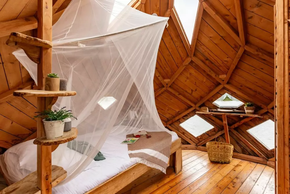 Village Floating Pressac2 Stjerner★★