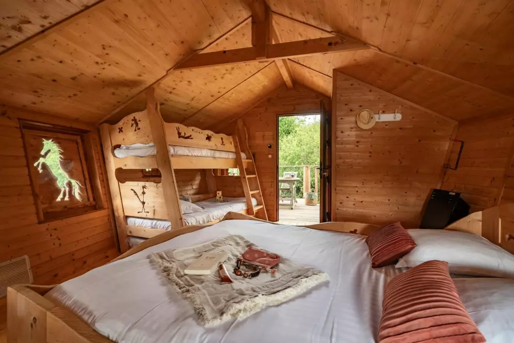 Village Floating Pressac2 Stjerner★★