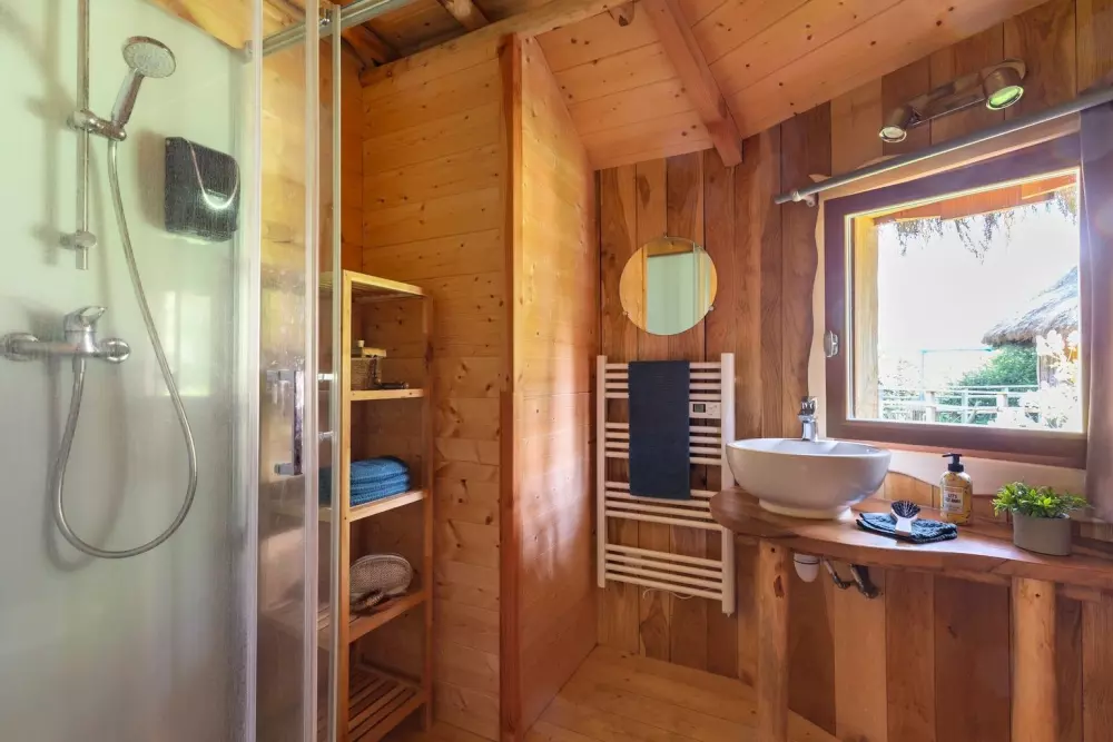 Village Floating Pressac2 Stjerner★★