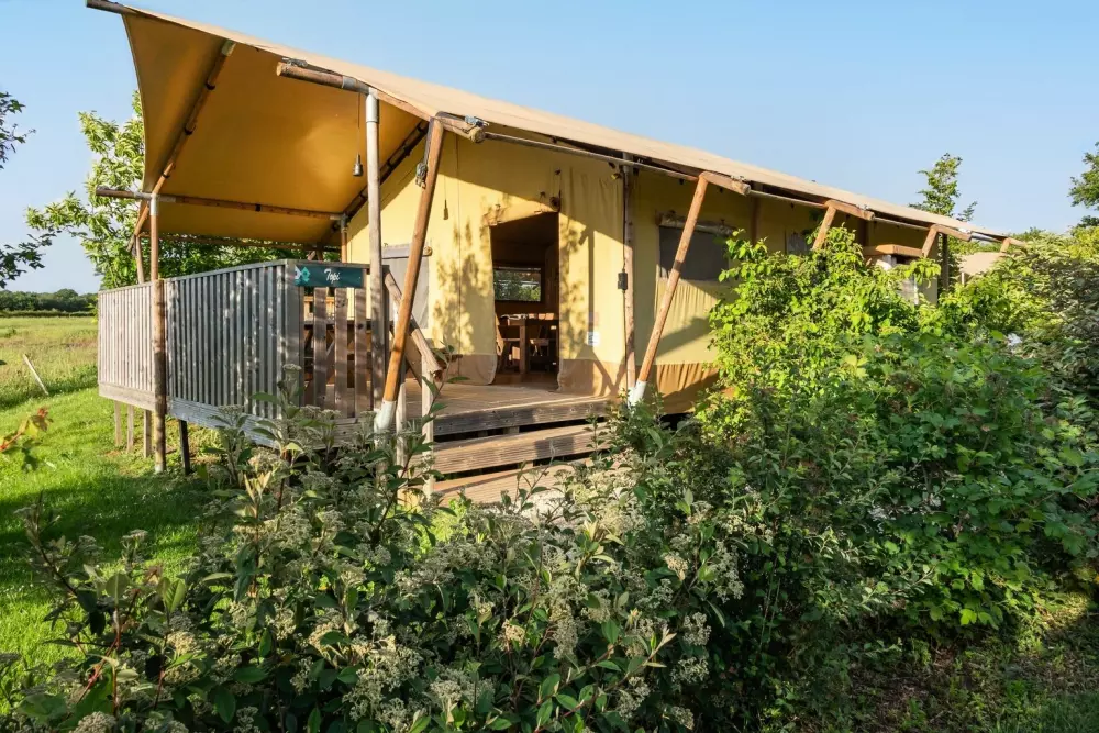 Village Floating Pressac2 Stjerner★★