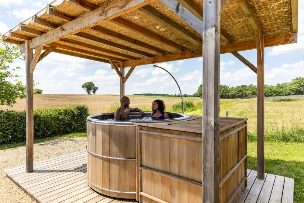 Village Floating Pressac2 Stjerner★★