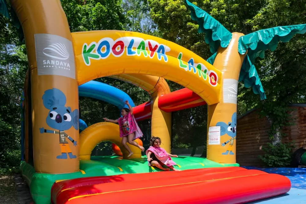 Campingplatz Les Jardins de Privas4 Sterne★★★★