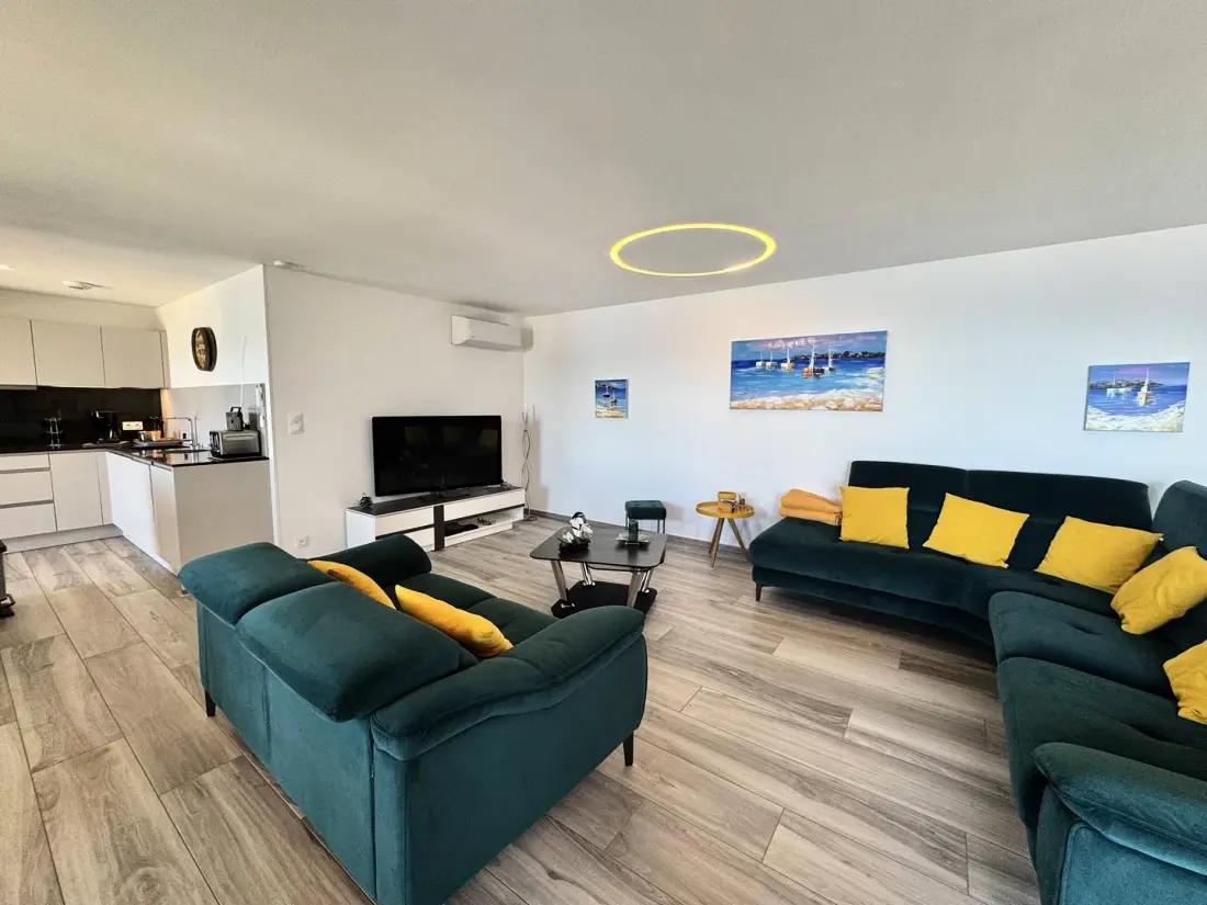 Residence Fronte Di Mare