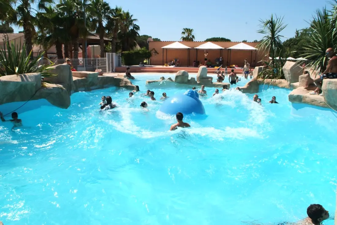Camping Montana Parc Oasis Village - Coeur de l'Estérel 5 Gwiazdy★★★★★