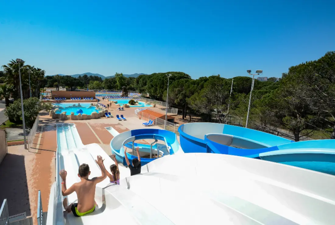 Camping Montana Parc Oasis Village - Coeur de l'Estérel 5 Gwiazdy★★★★★
