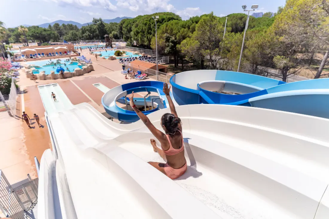 Camping Montana Parc Oasis Village - Coeur de l'Estérel 5 Gwiazdy★★★★★