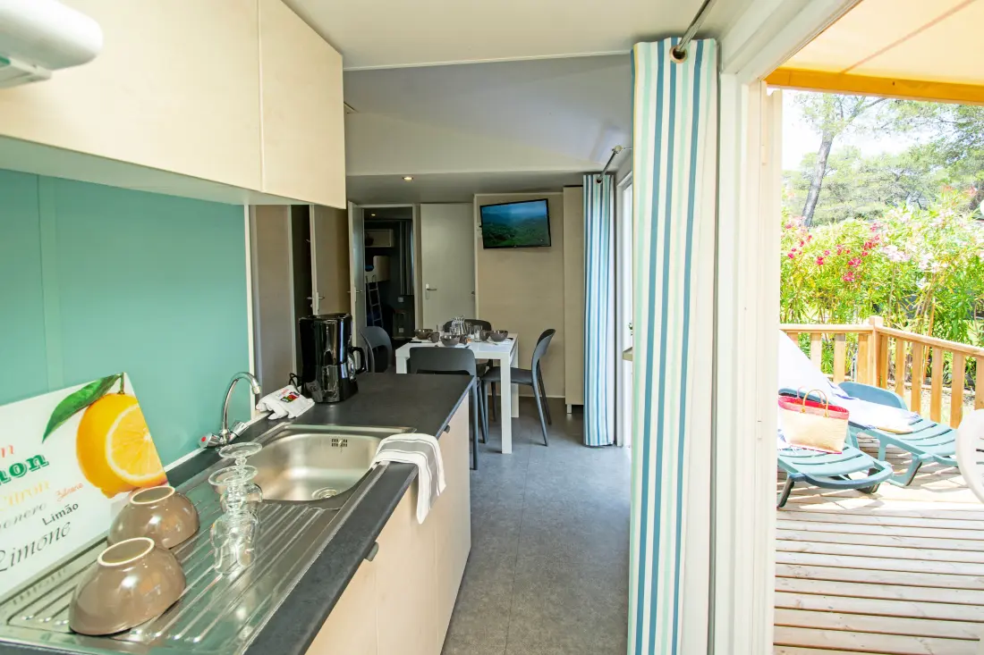Camping Montana Parc Oasis Village - Coeur de l'Estérel 5 Gwiazdy★★★★★