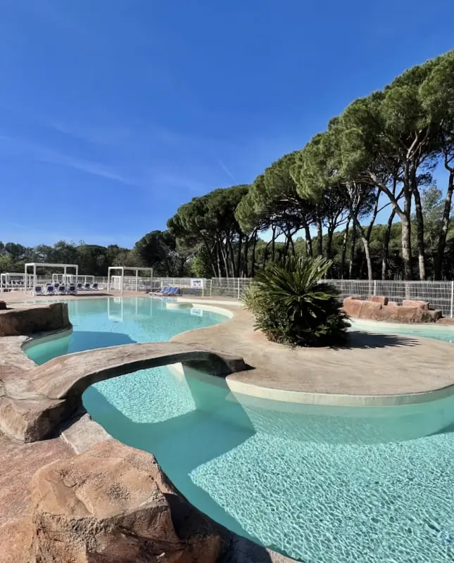 Chalet in 5 star domain with swimming pool