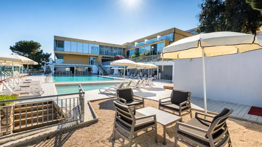 Arena Splendid Resort 3 Csillagok★★★