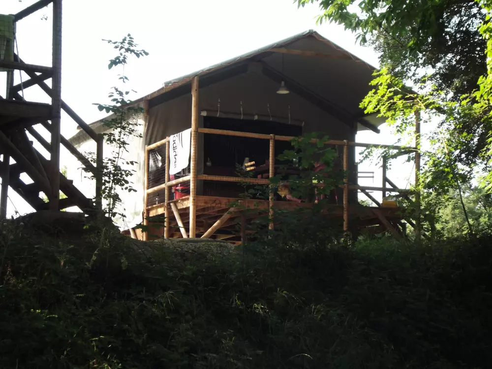 Village Camping LES VIGNES 3 Stars★★★