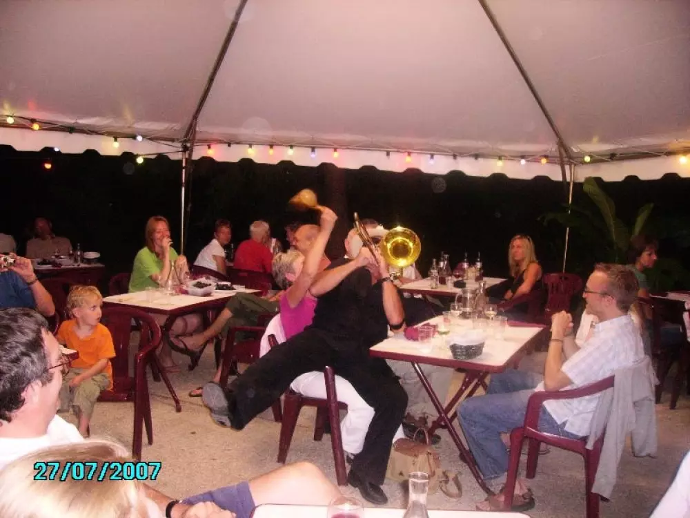 Village Camping LES VIGNES 3 Stars★★★