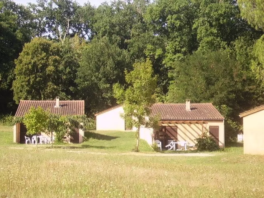 Village Camping LES VIGNES 3 Stars★★★