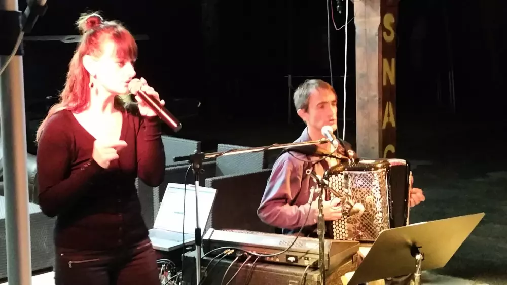 Village Camping LES VIGNES 3 Stars★★★