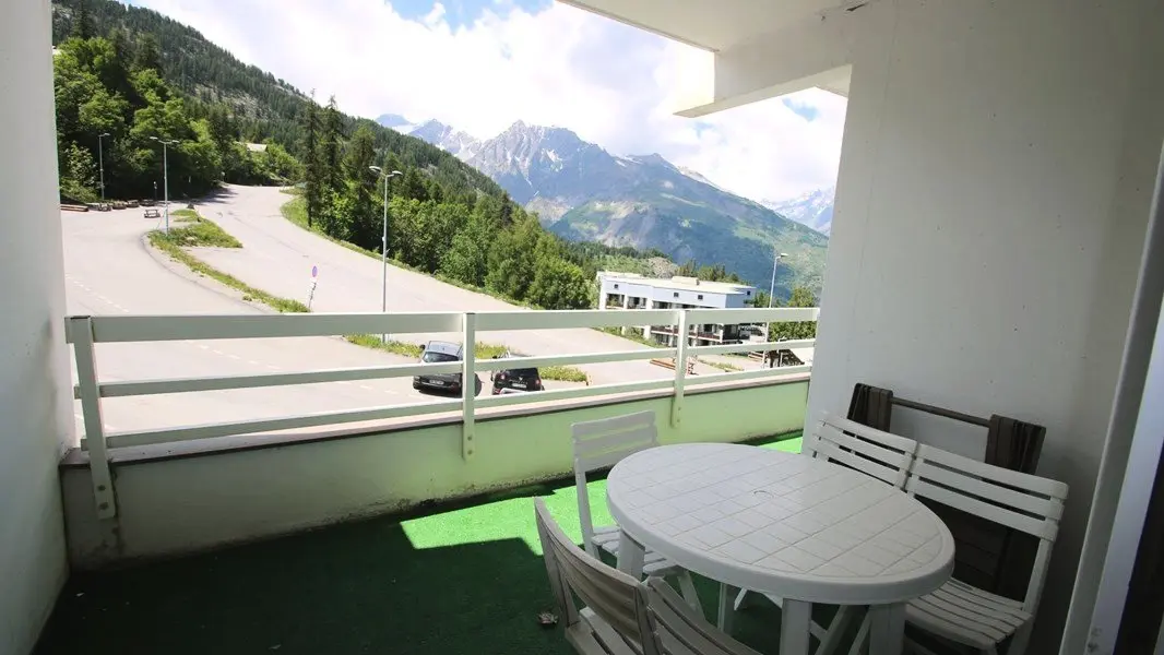 Sun Valley Residence
