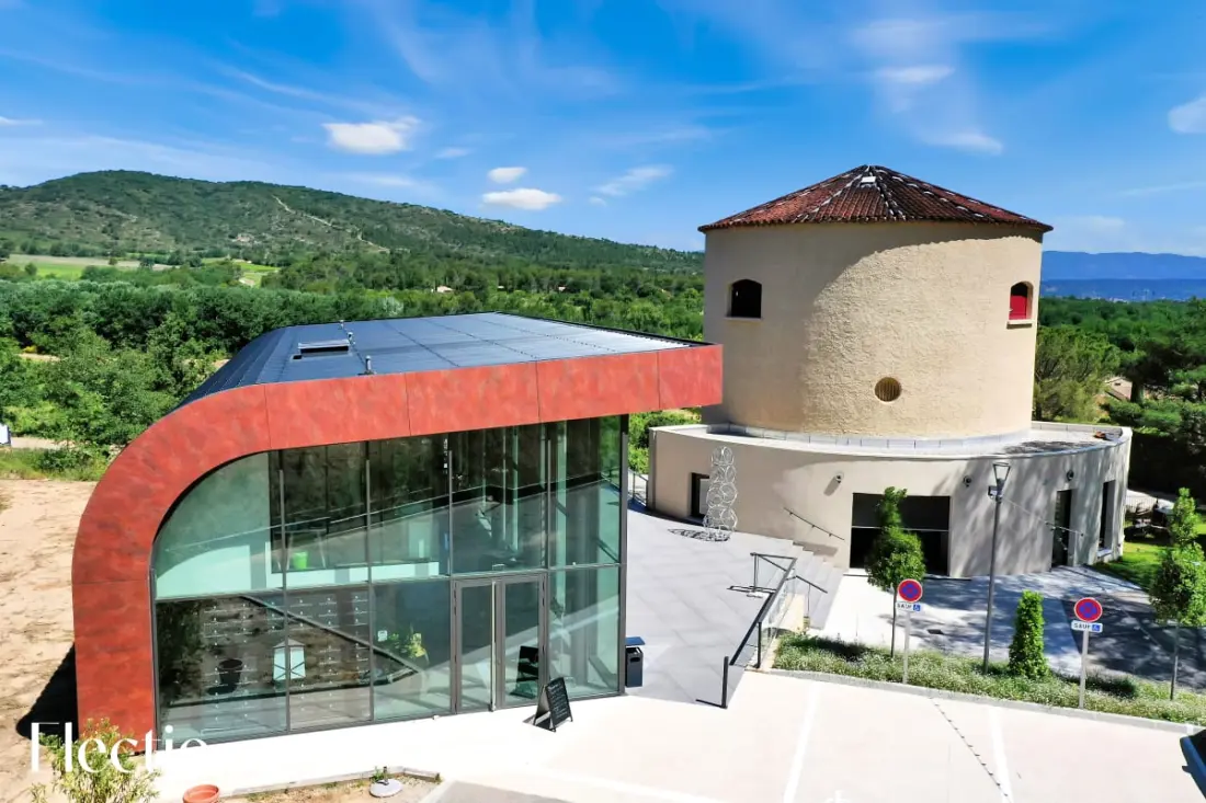A Pigeonnier- Domaine Tour kampányok