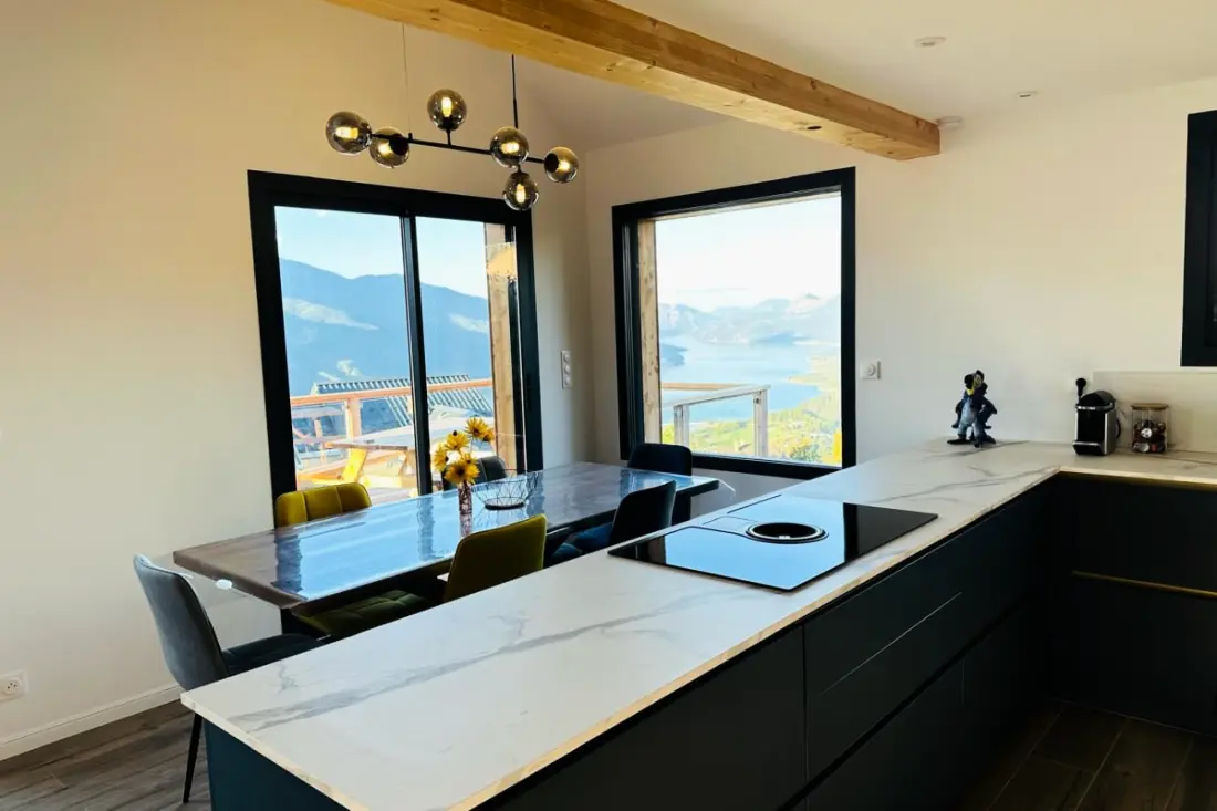 Tágas ház visszafordíthatatlan View, Puy-Sanières